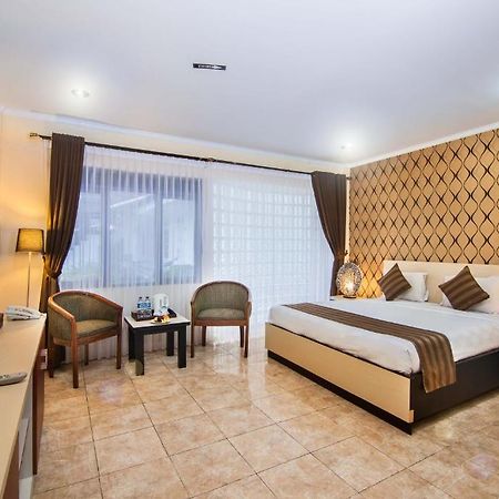 Hotel Grand Prioritas Bogor Exterior foto