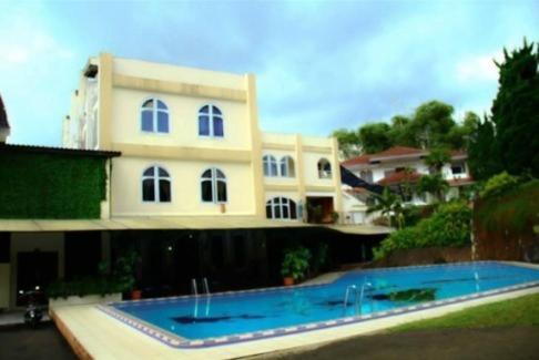 Hotel Grand Prioritas Bogor Exterior foto